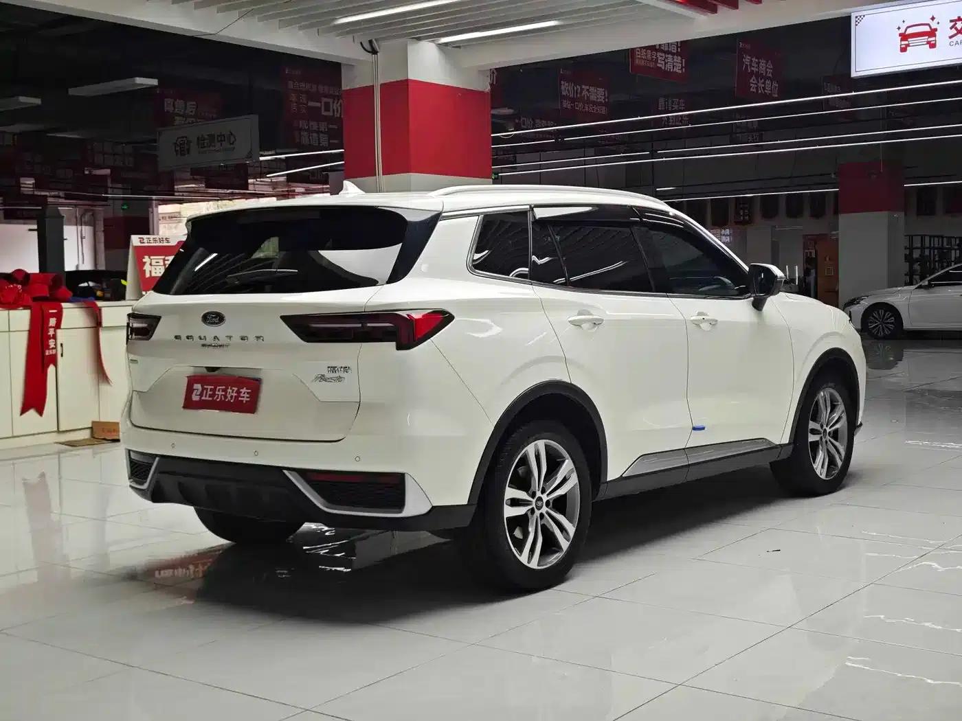 2022 EcoBoost 170 Premium Model (Facelift) — миниатюра 3