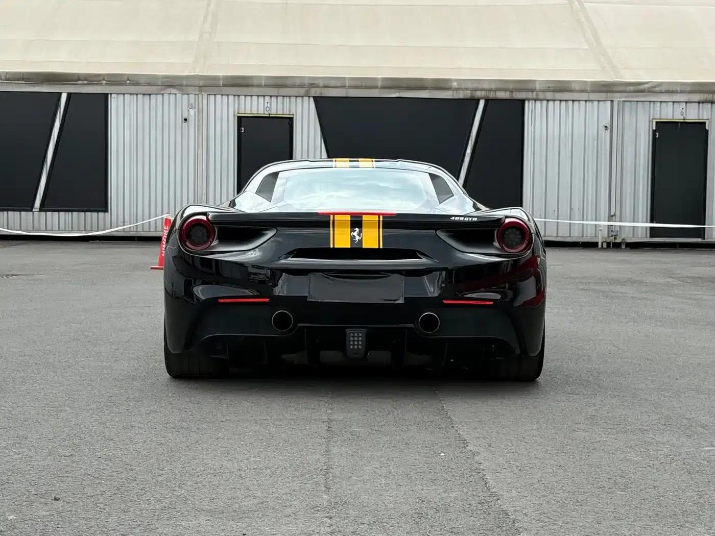 2015 Ferrari 488 GTB — миниатюра 7