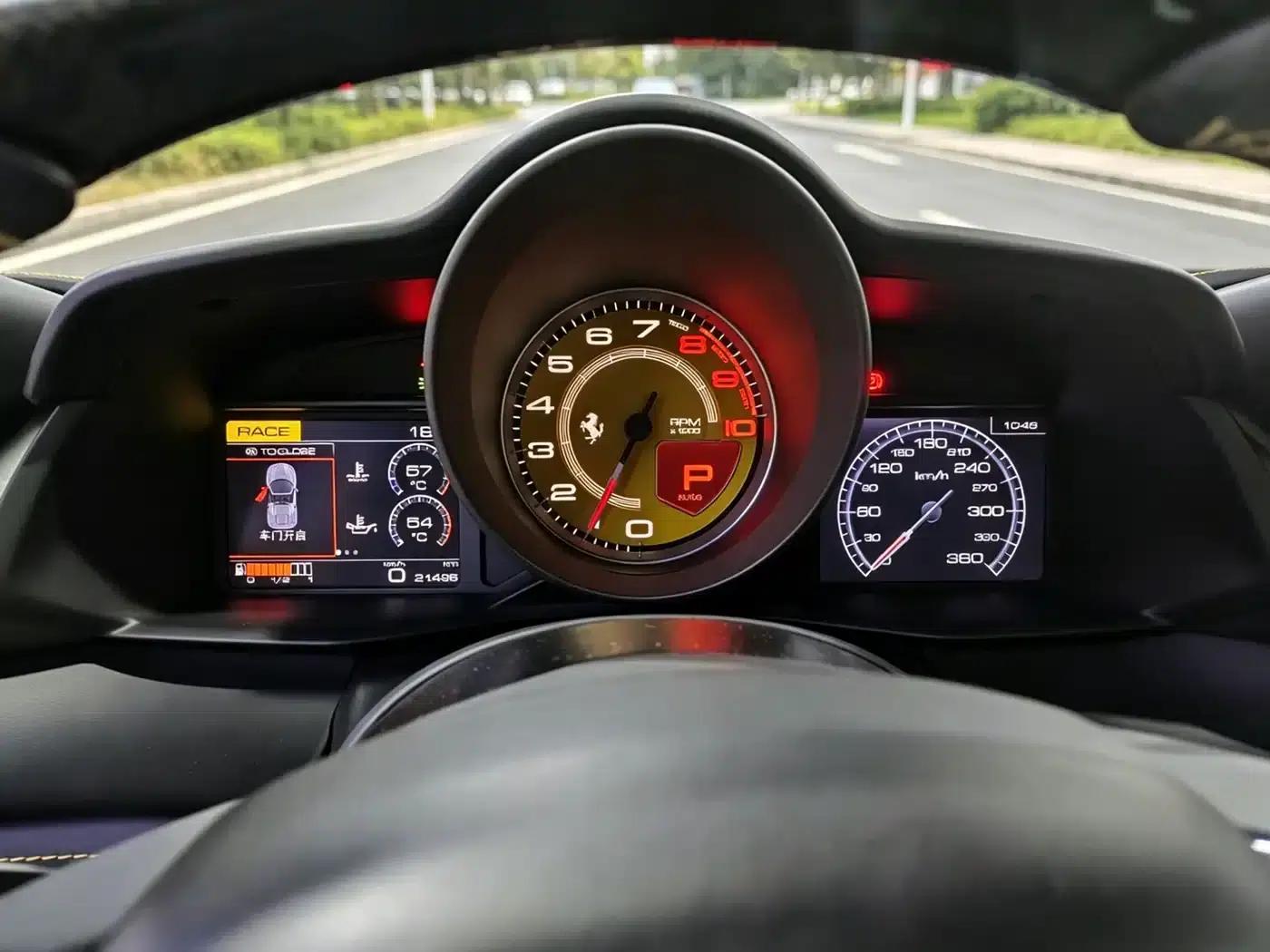 2015 Ferrari 488 Spider — миниатюра 5