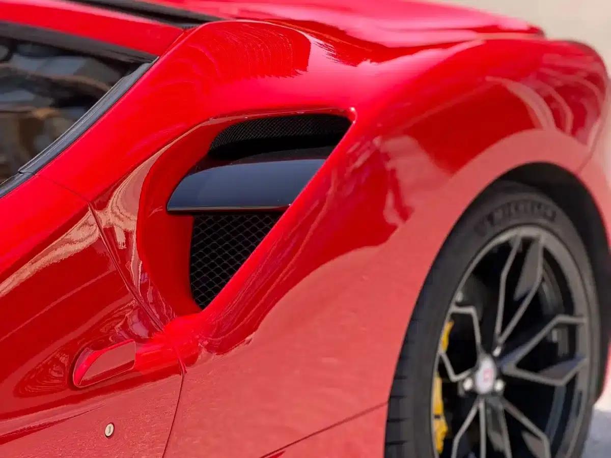 2015 Ferrari 488 GTB — миниатюра 4