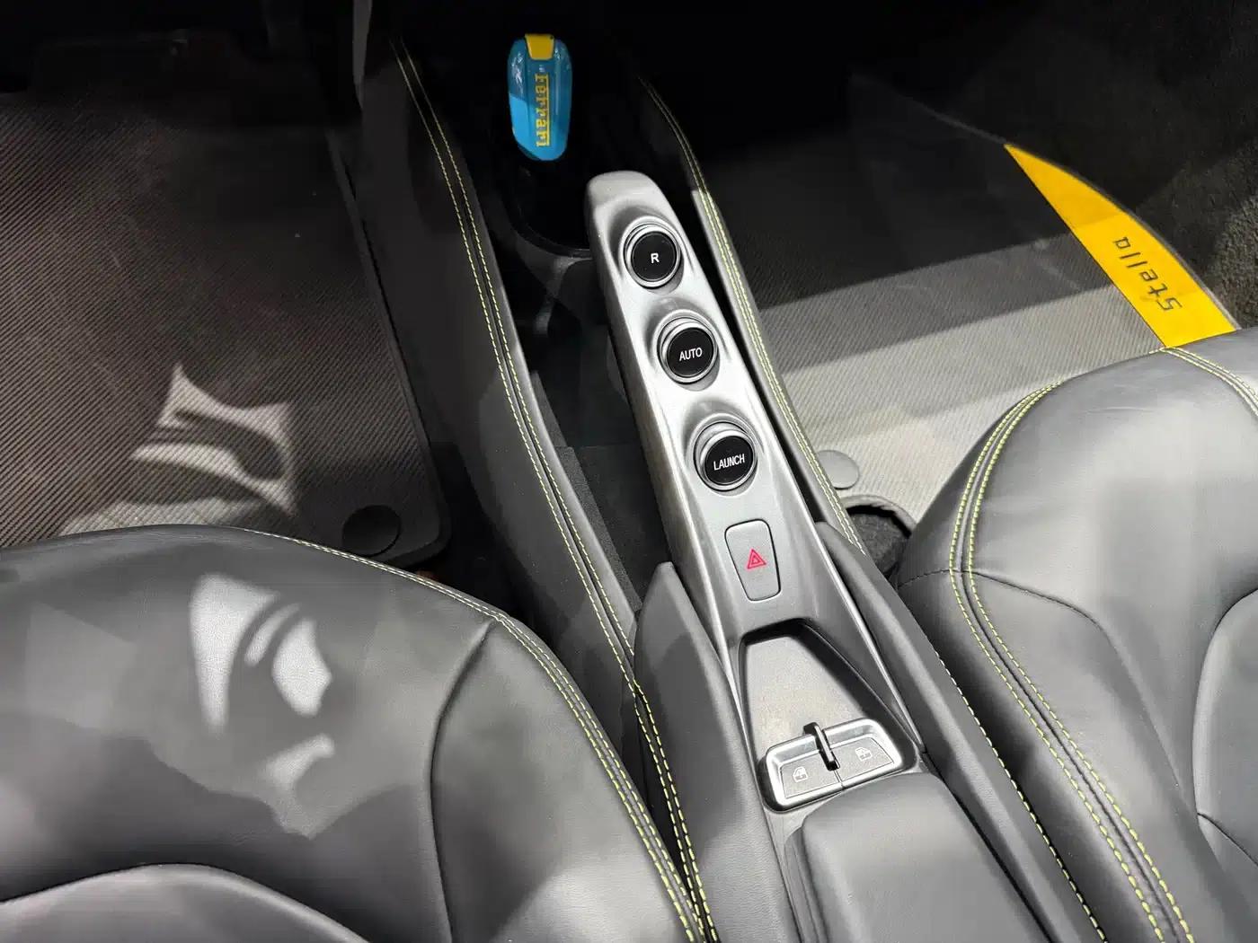 Ferrari F8 2019 Tributo 3.9T V8 — миниатюра 8