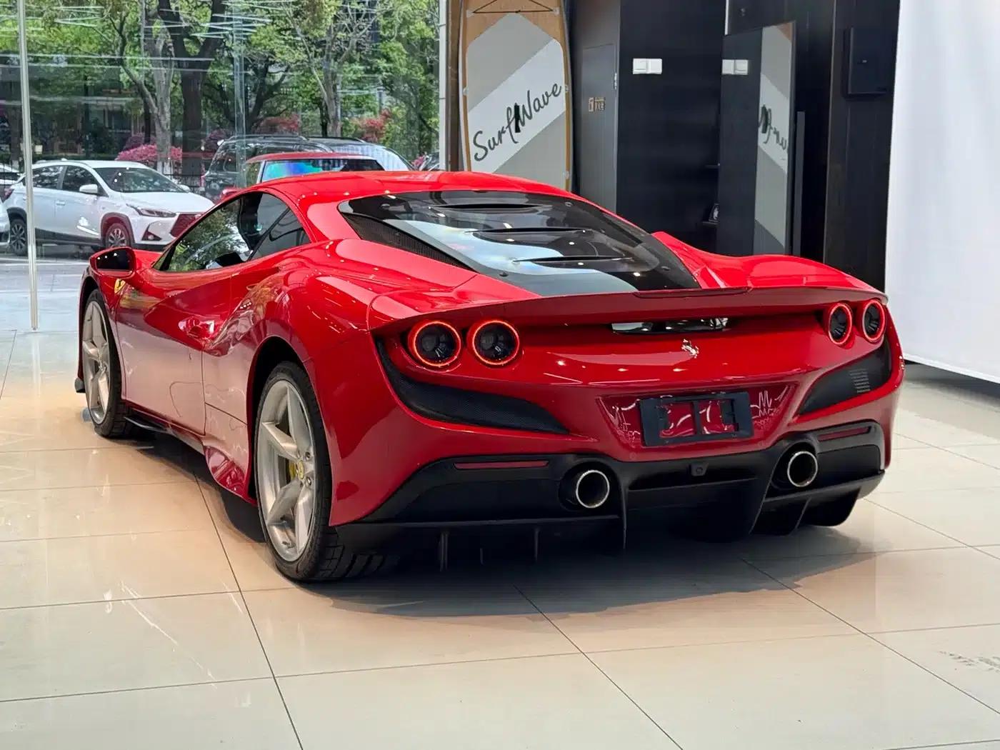Ferrari F8 2019 Tributo 3.9T V8 — миниатюра 6