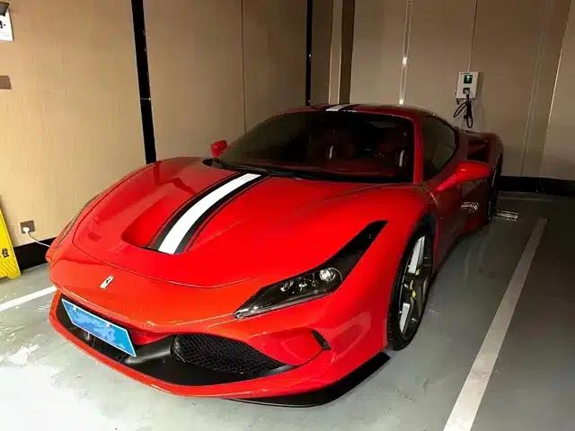 Ferrari F8 2019 Tributo 3.9T V8