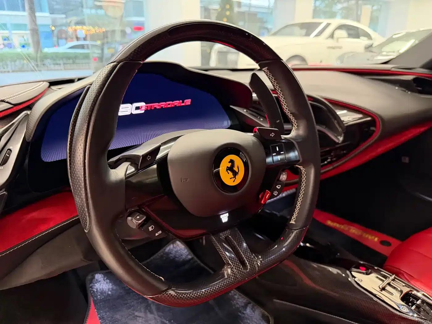 SF90 2020 3.9T V8 Stradale — миниатюра 12