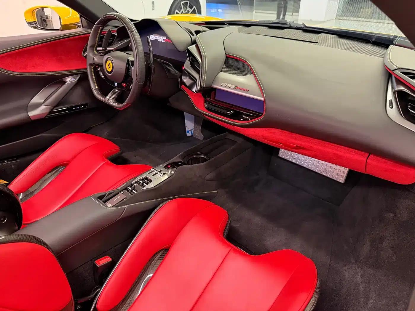 SF90 2021 3.9T V8 Spider — миниатюра 12