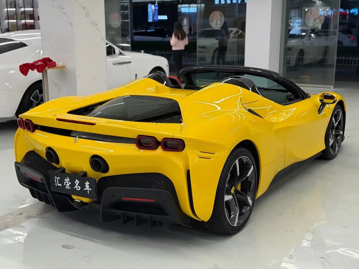 SF90 2021 3.9T V8 Spider — миниатюра 14