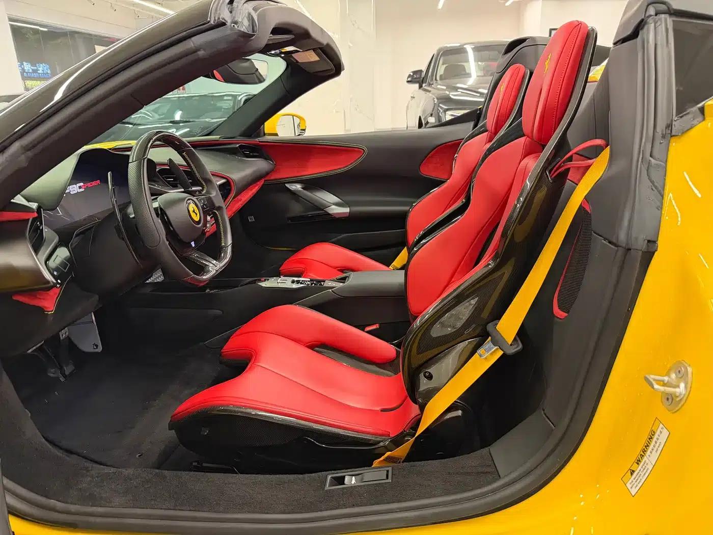 SF90 2021 3.9T V8 Spider — миниатюра 6