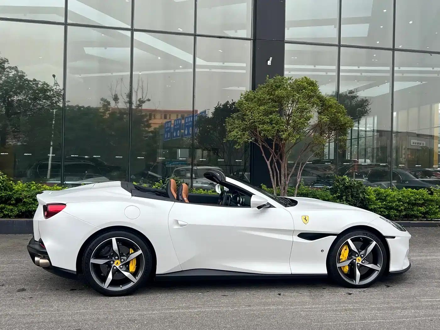 2021 Portofino 3.9T M — миниатюра 13