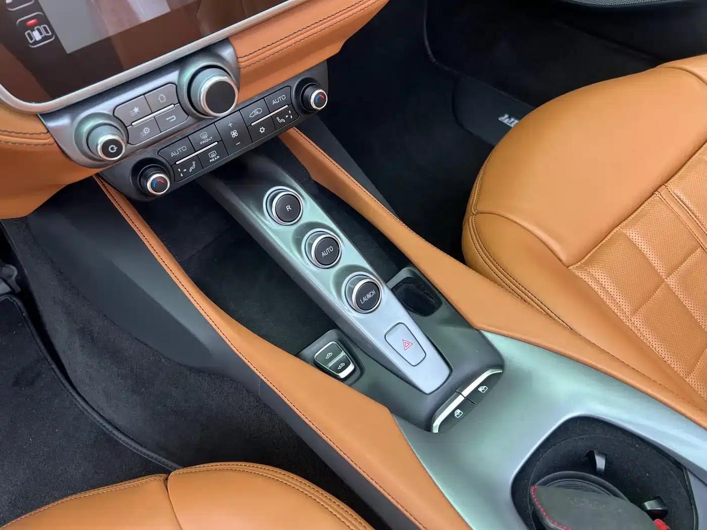 2021 Portofino 3.9T M — миниатюра 6