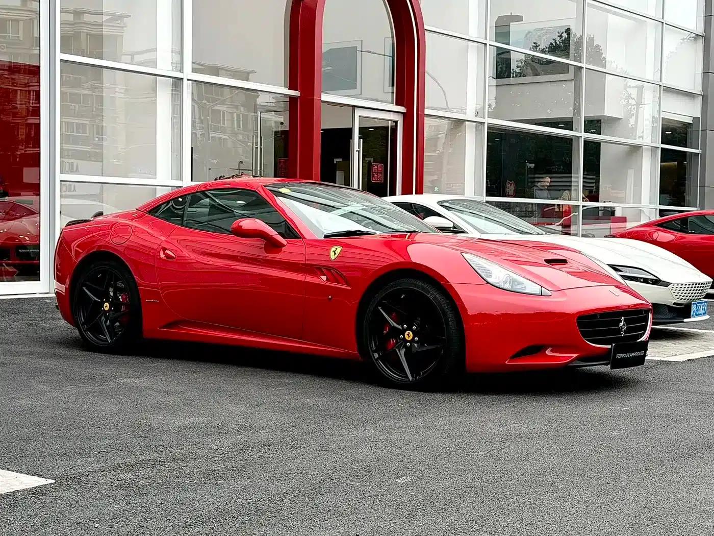 California T 2012 4.3L Standard Model — миниатюра 2