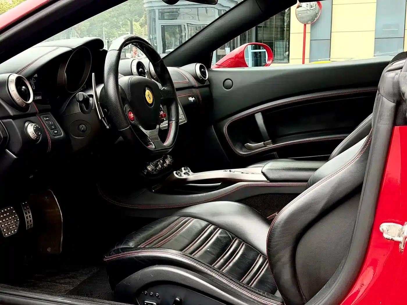 California T 2012 4.3L Standard Model — миниатюра 9
