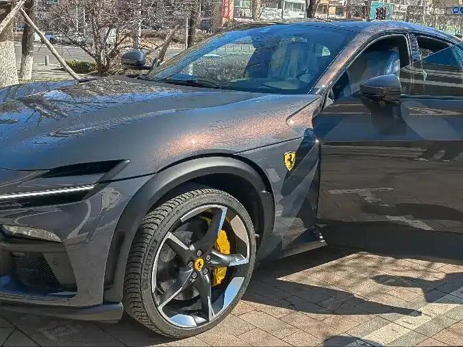 2023 Purosangue 6.5L V12 — миниатюра 4