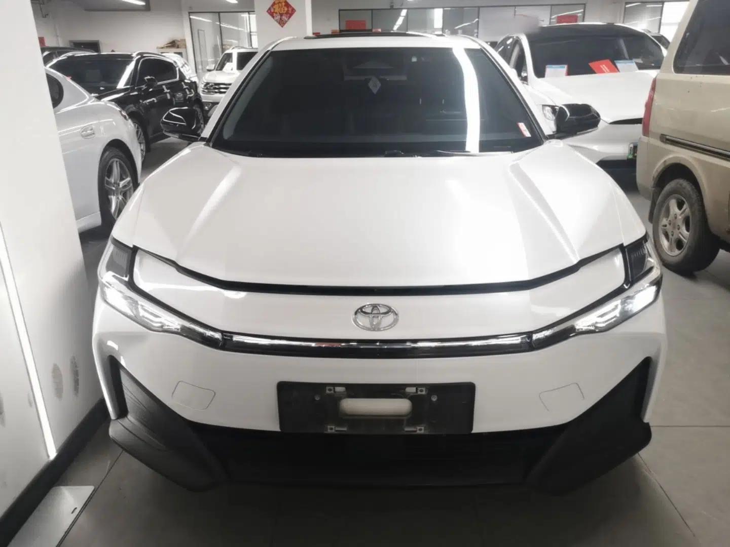 Toyota bZ3 2023 517 km Elite PRO — миниатюра 2