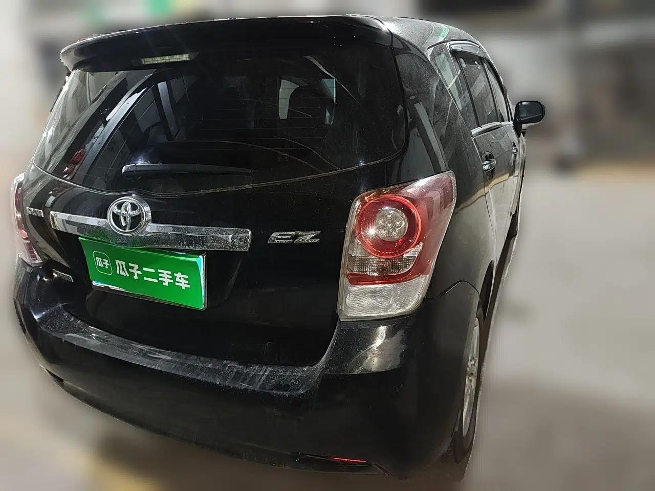 Toyota Verso 2011 180E CVT Elite Edition — миниатюра 6