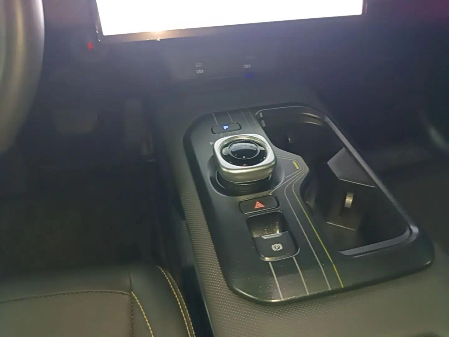 Toyota bZ5 2025 Model 550 PRO — миниатюра 17