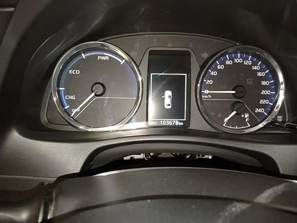 Toyota Corolla Hybrid E+ 2019 1.8L E-CVT Leading Edition — миниатюра 15