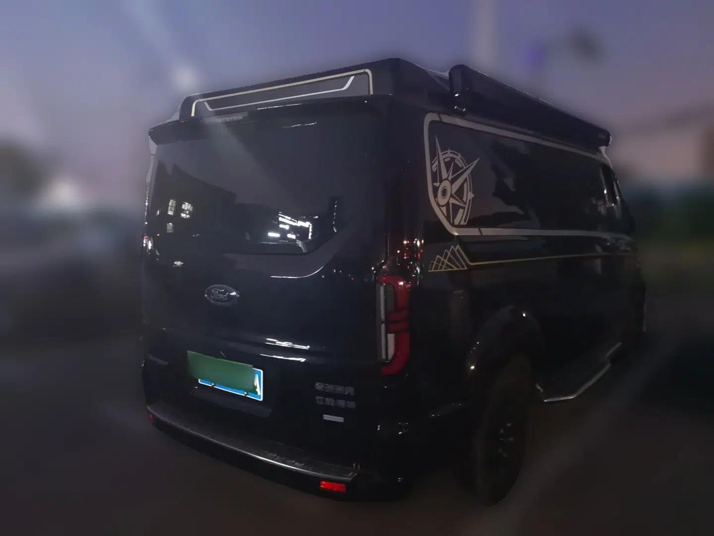 Ford Transit  — миниатюра 6