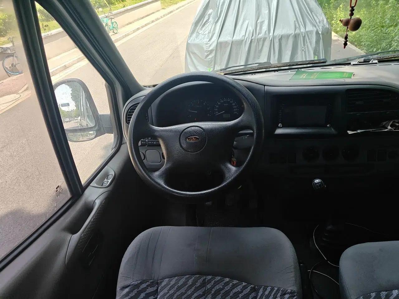 Ford Classic Transit 2016 2.8T Diesel Short-Wheelbase 6-Seater Mid-Roof Multifunction Vehicle JX493ZLQ4 — миниатюра 11