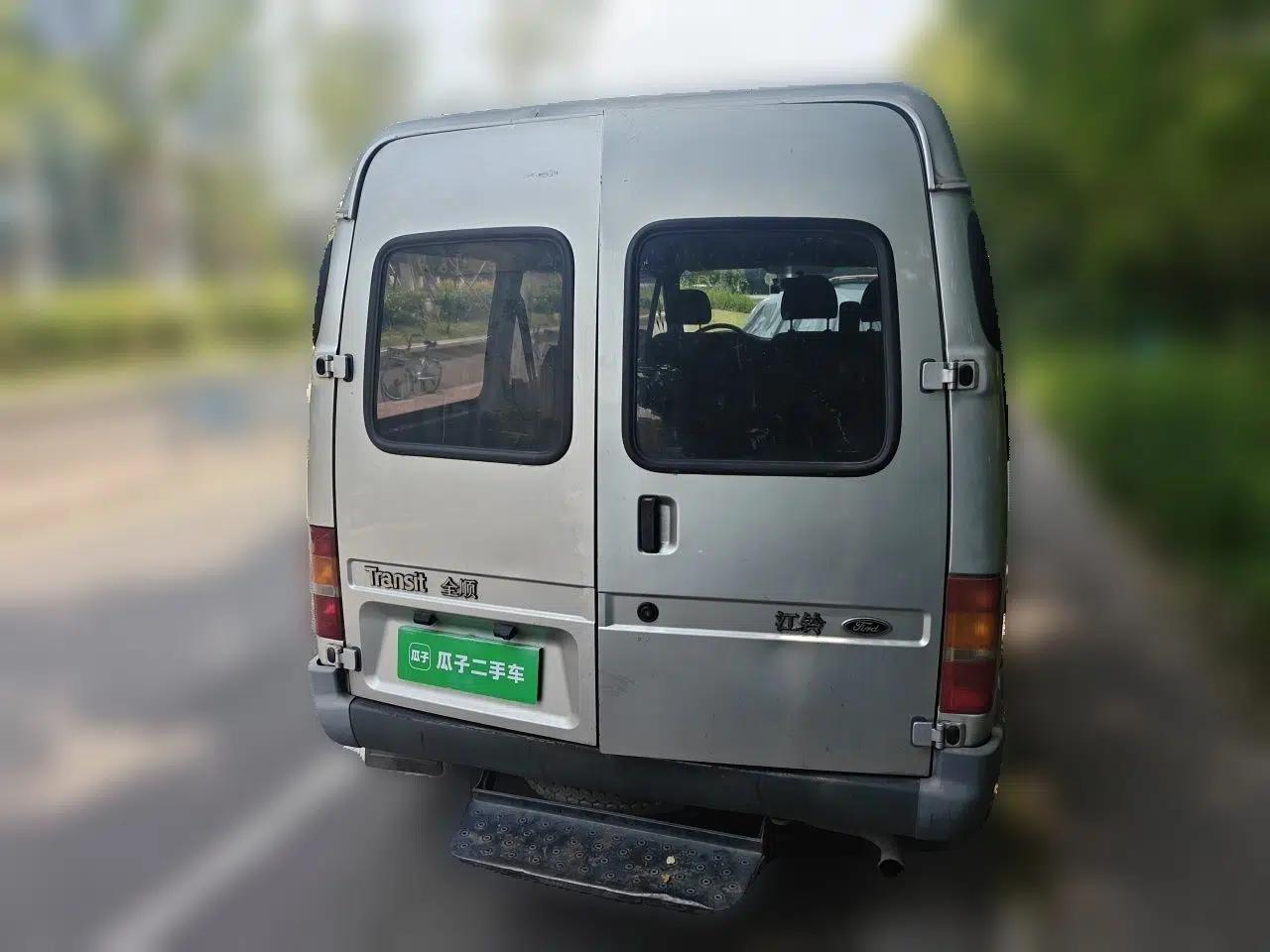 Ford Classic Transit 2016 2.8T Diesel Short-Wheelbase 6-Seater Mid-Roof Multifunction Vehicle JX493ZLQ4 — миниатюра 5