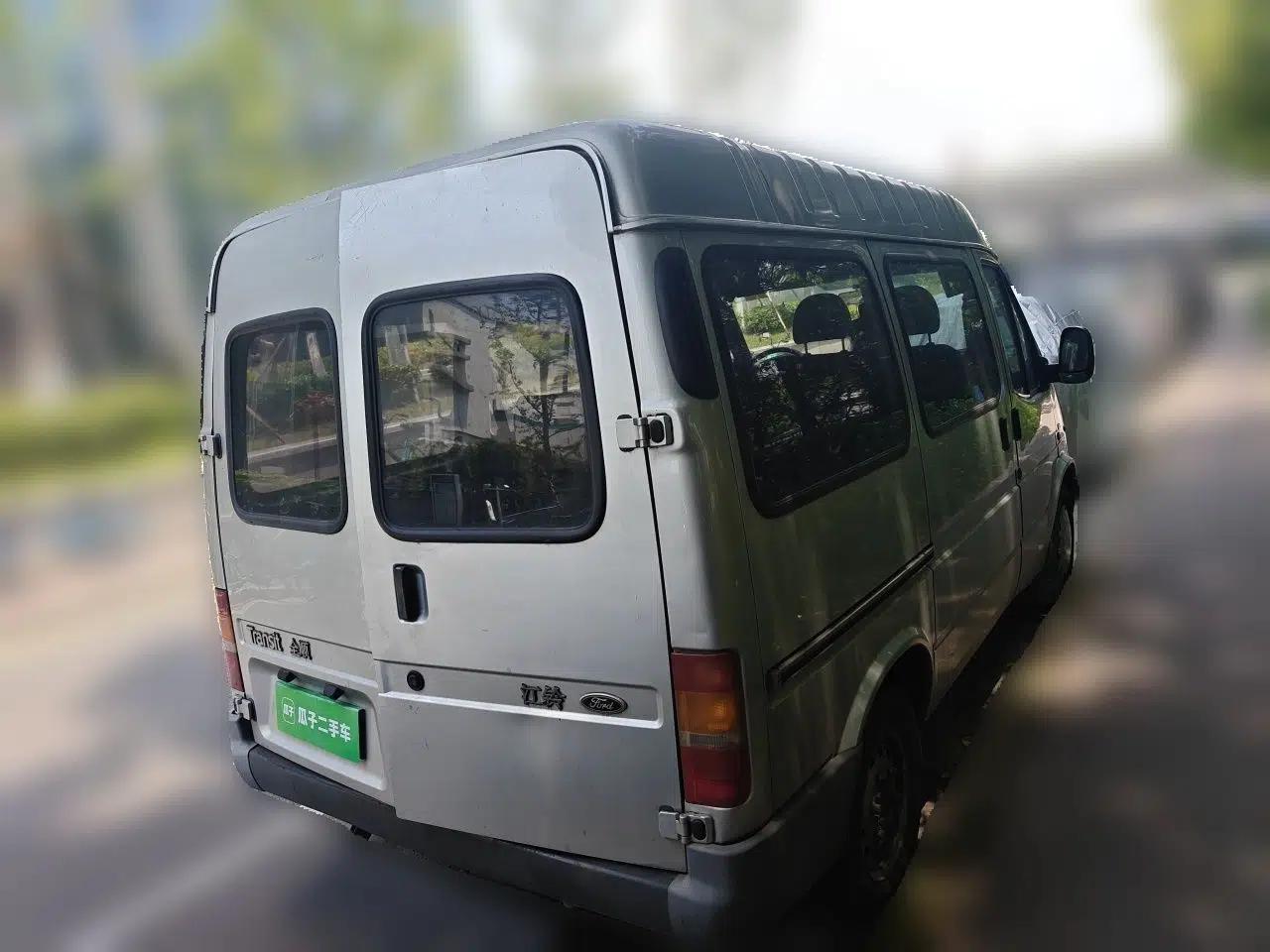 Ford Classic Transit 2016 2.8T Diesel Short-Wheelbase 6-Seater Mid-Roof Multifunction Vehicle JX493ZLQ4 — миниатюра 6