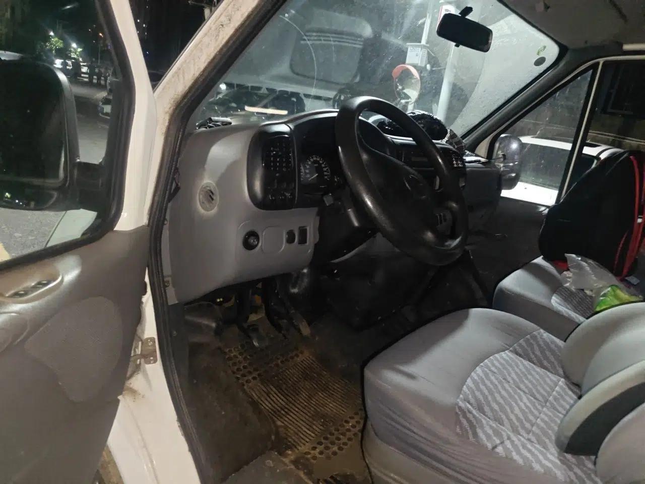 Ford Classic Transit  — миниатюра 17