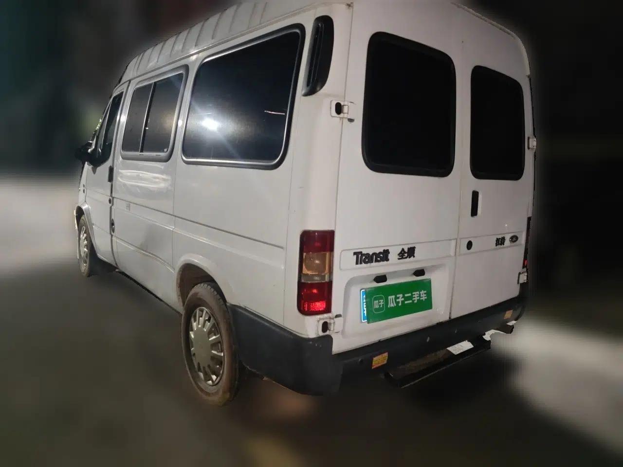 Ford Classic Transit  — миниатюра 4
