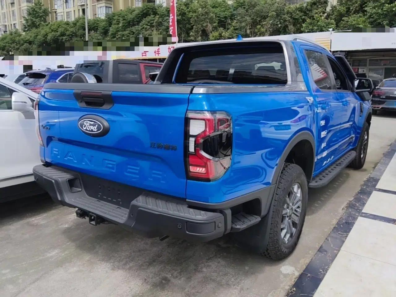 Ford Ranger 2023 1st Edition Gasoline Model — миниатюра 4