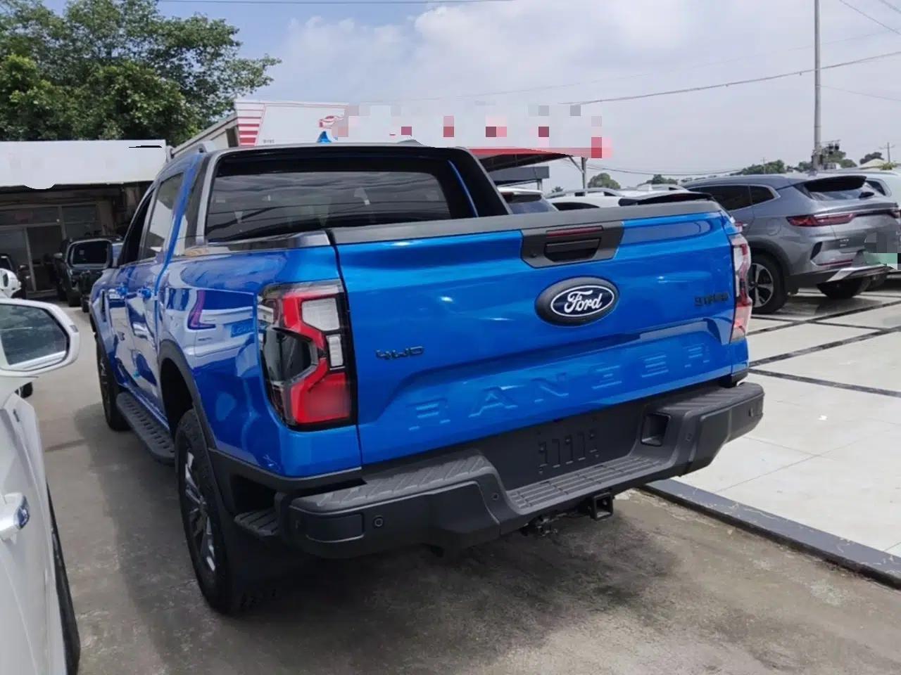 Ford Ranger 2023 1st Edition Gasoline Model — миниатюра 7