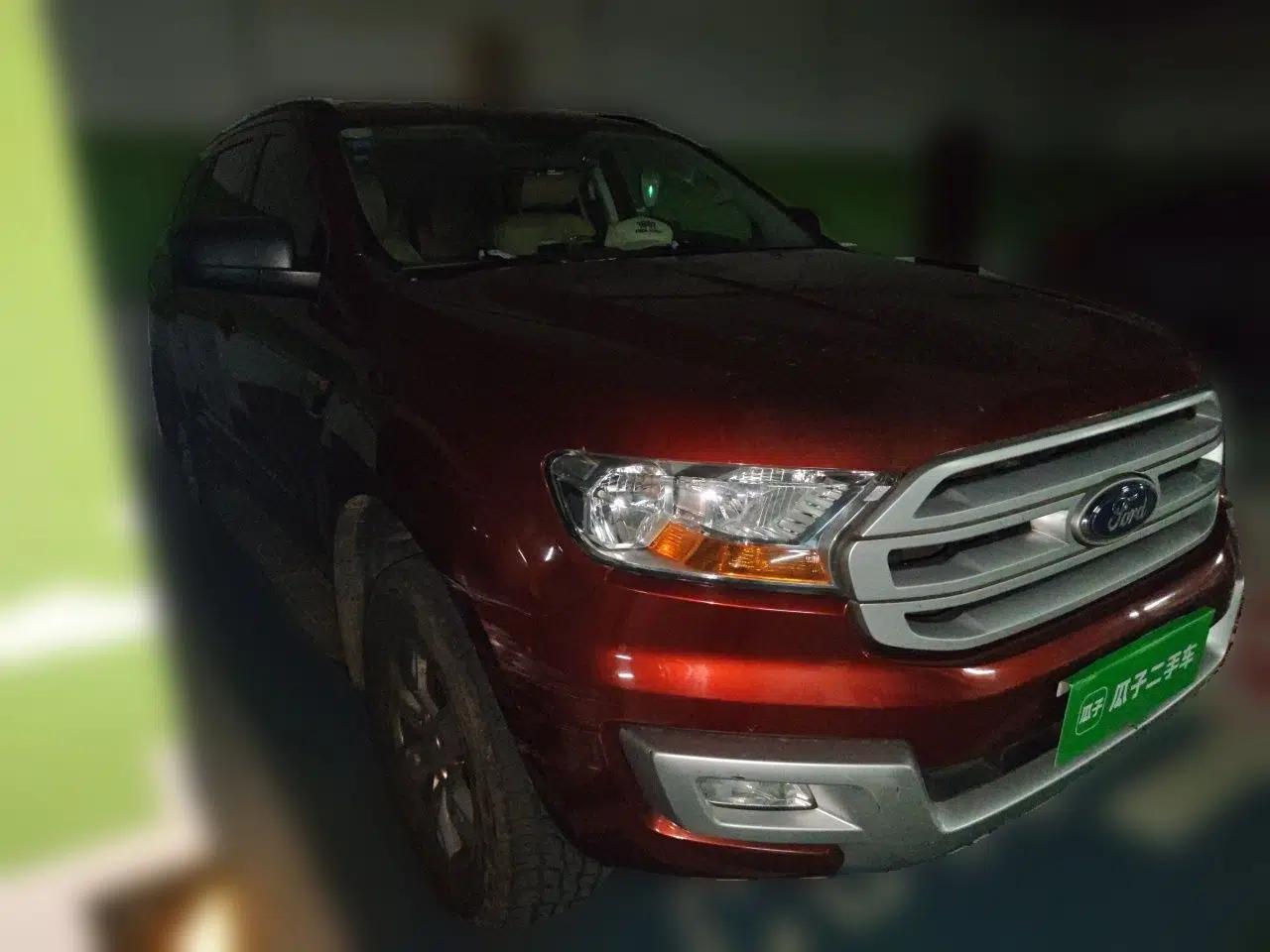 Ford Everest 2017 2.0T Gasoline Automatic 4x4 Elite Edition 5 Seats — миниатюра 3