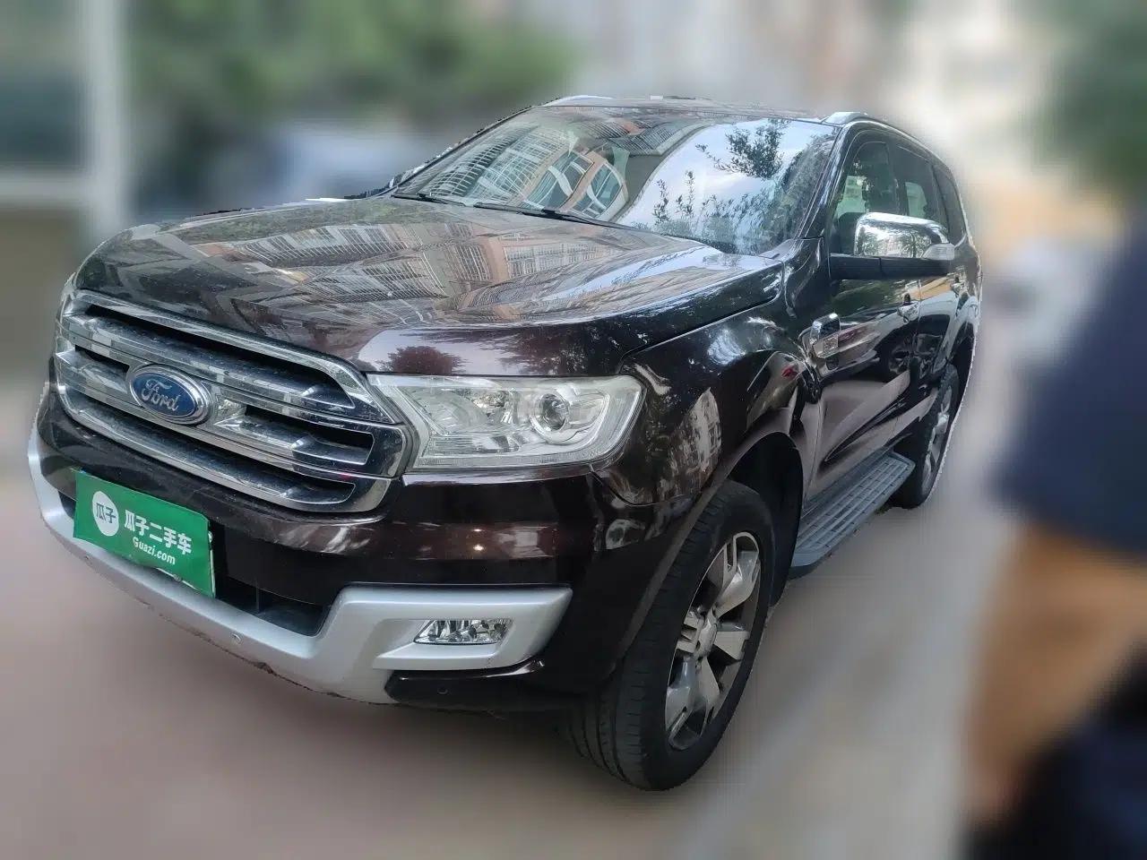 Ford Everest 2016 2.0T Gasoline Automatic 4x4 Flagship Edition — миниатюра 1