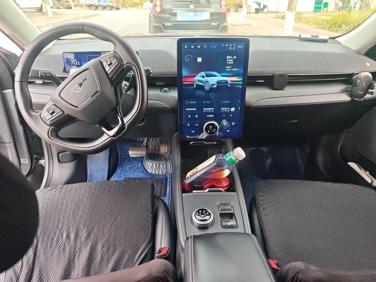 Ford Mustang Mach-E 2021 AION Y Plus Rear-Drive Luxury Edition (Long Range) — миниатюра 10