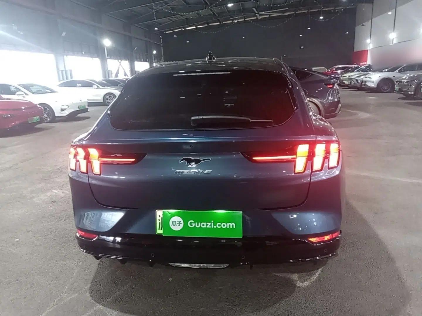 Ford Mustang Mach-E 2021 AION Y Plus Rear-Drive Luxury Edition (Long Range) — миниатюра 5