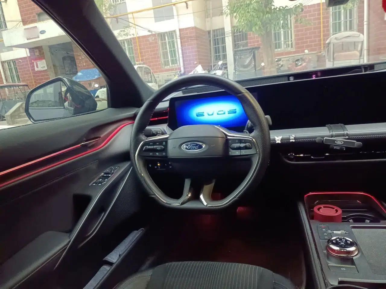 Ford EVOS 2022 EcoBoost 245 Sport Edition — миниатюра 11