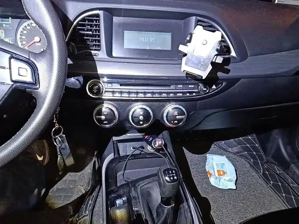 Trumpchi GA6 2016 235T Manual Elite Edition — миниатюра 10