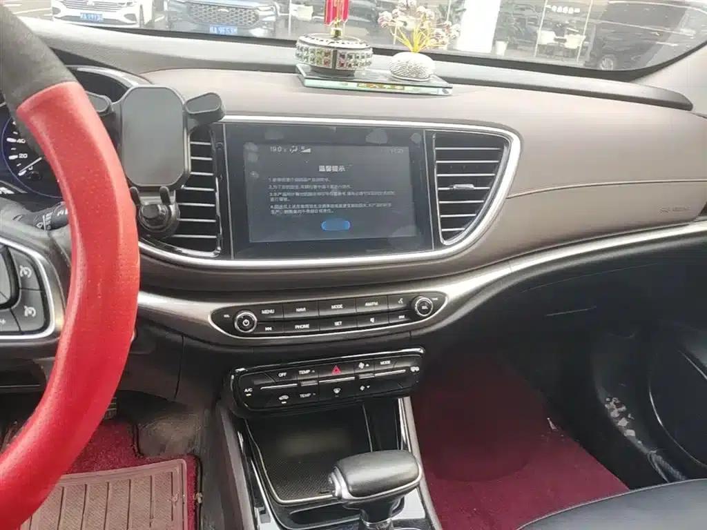 Trumpchi GA4 2018 200T Automatic Luxury Edition — миниатюра 10