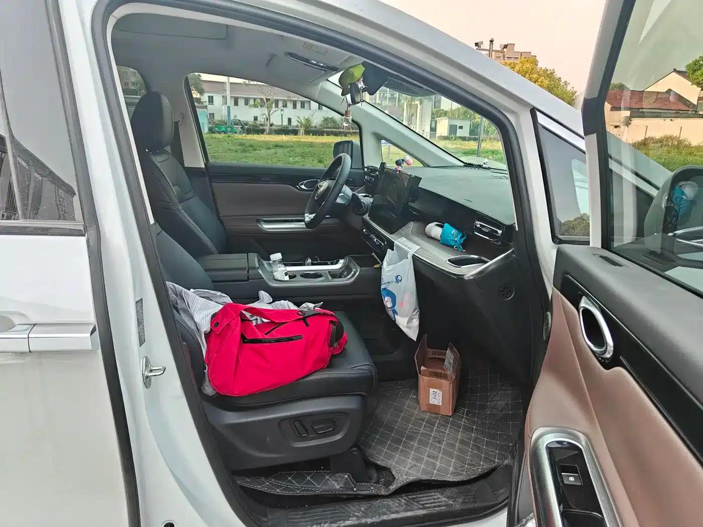 Trumpchi E8 2024 Glory Series 2.0L Glory Edition — миниатюра 7