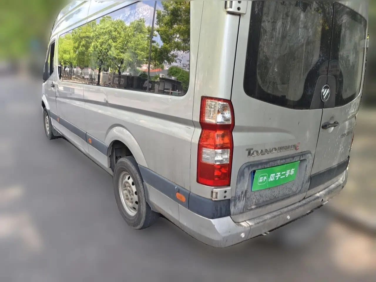 Foton Toano 2019 2.5T E Long Wheelbase 7-Seater 4J25TC3 — миниатюра 4