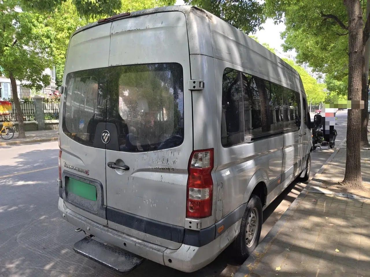 Foton Toano 2019 2.5T E Long Wheelbase 7-Seater 4J25TC3 — миниатюра 6