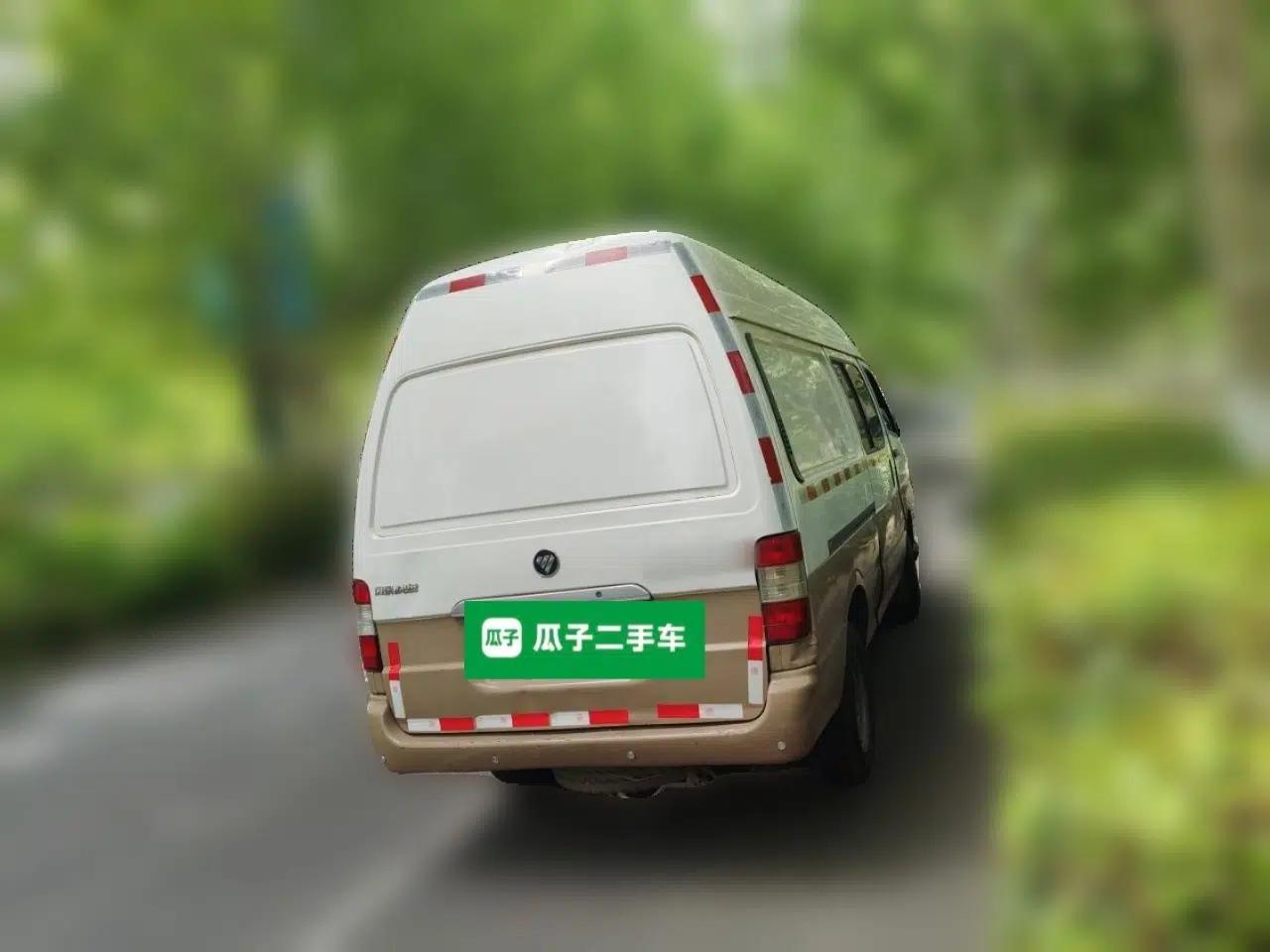 Foton Scenic 2016 2.2L Landscape Express Long-Wheelbase High-Roof 491EQ4 — миниатюра 6
