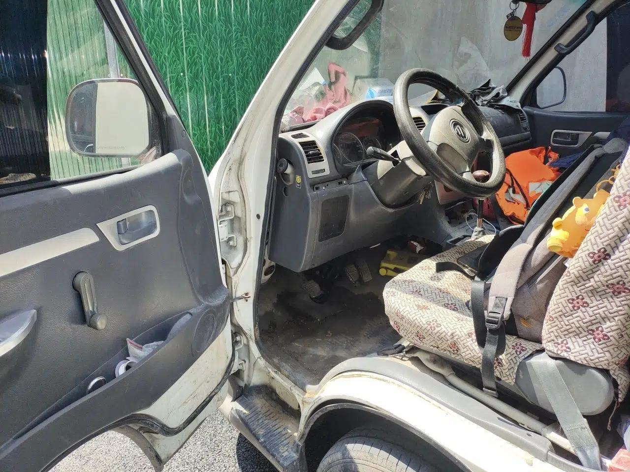Foton Scenic 2014 2.0L Express Classic Short-Wheelbase Low-Roof 491EQ4A — миниатюра 17
