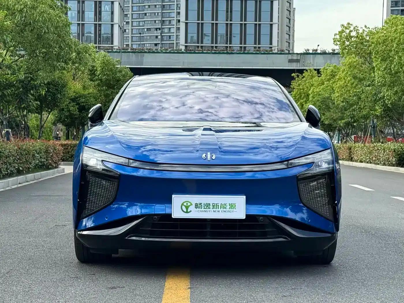 HiPhi X 2021 Flagship Edition 6-seater — миниатюра 2