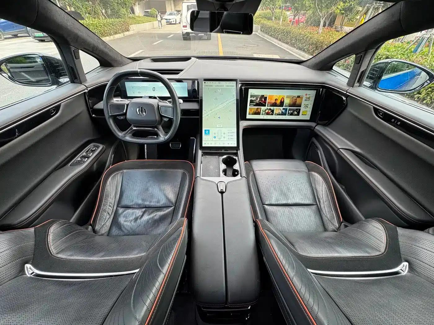 HiPhi X 2021 Flagship Edition 6-seater — миниатюра 11