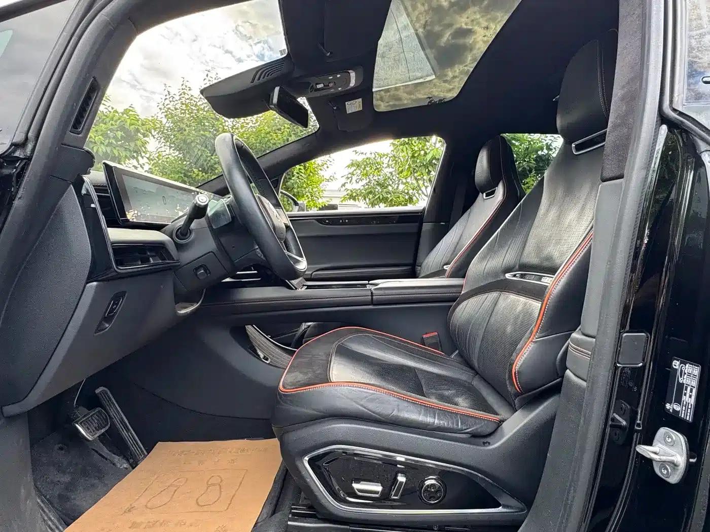 HiPhi X 2021 Flagship Edition 6-seater — миниатюра 13