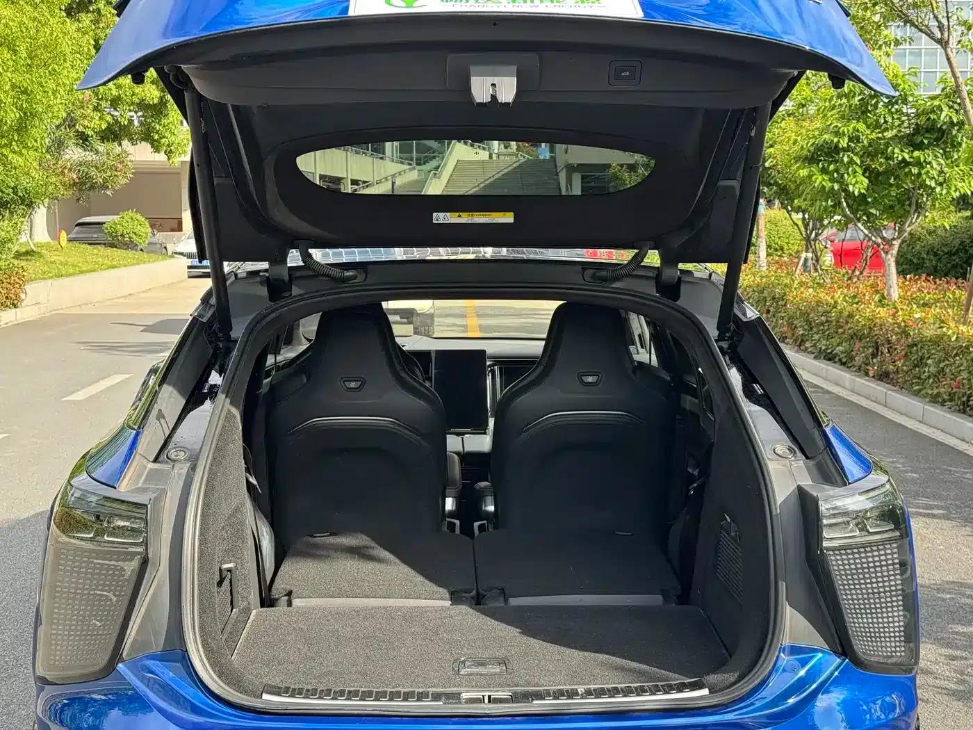 HiPhi X 2021 Flagship Edition 6-seater — миниатюра 23