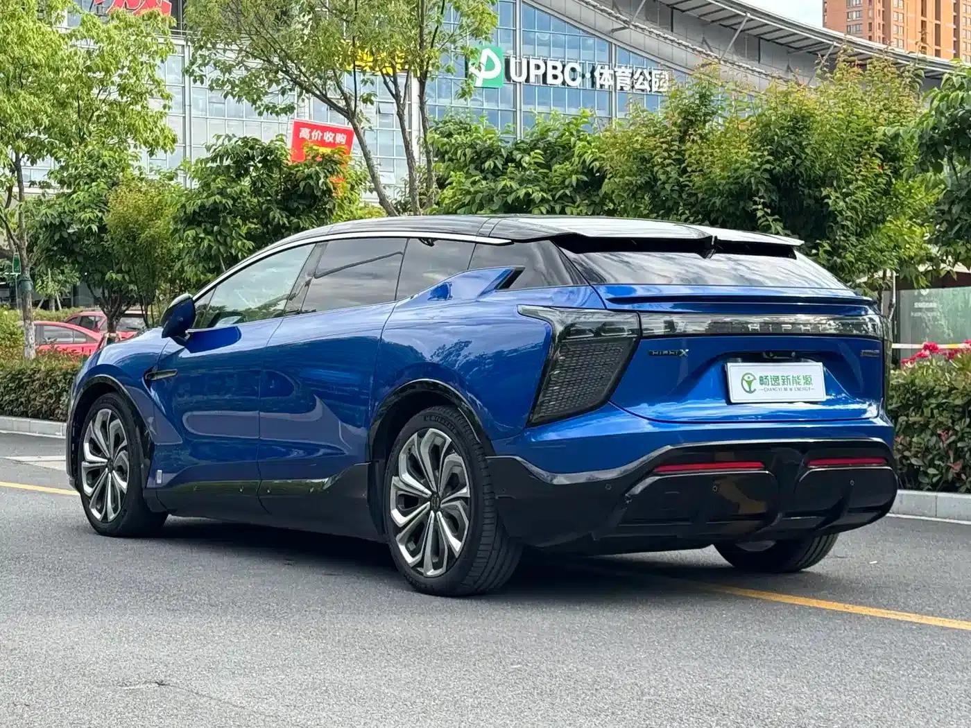 HiPhi X 2021 Flagship Edition 6-seater — миниатюра 6