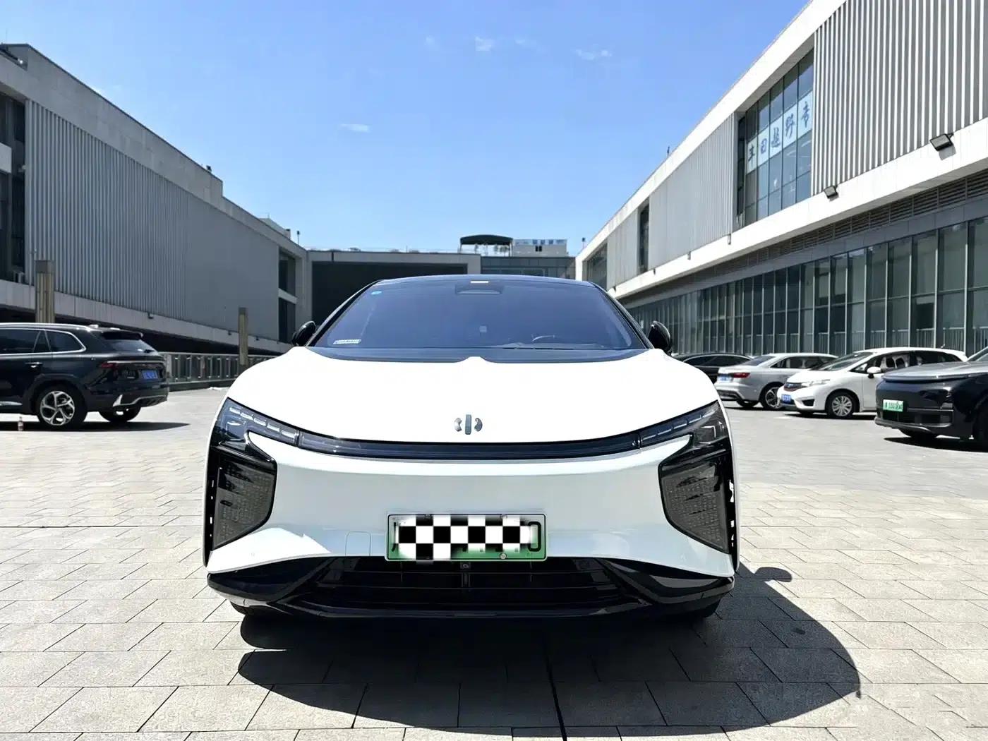 HiPhi X 2021 Luxury 6-seater — миниатюра 2