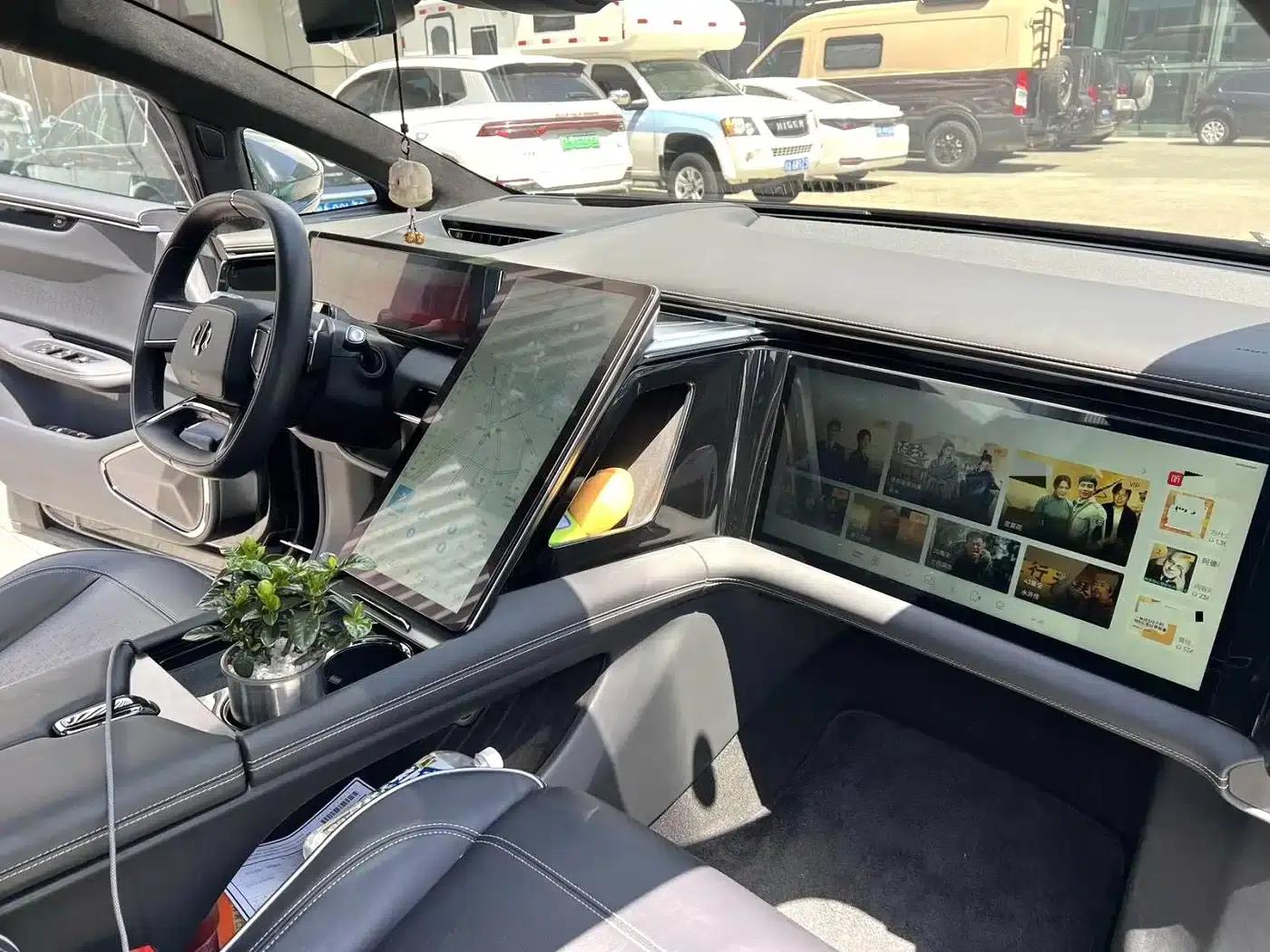 HiPhi X 2021 Luxury 6-seater — миниатюра 5