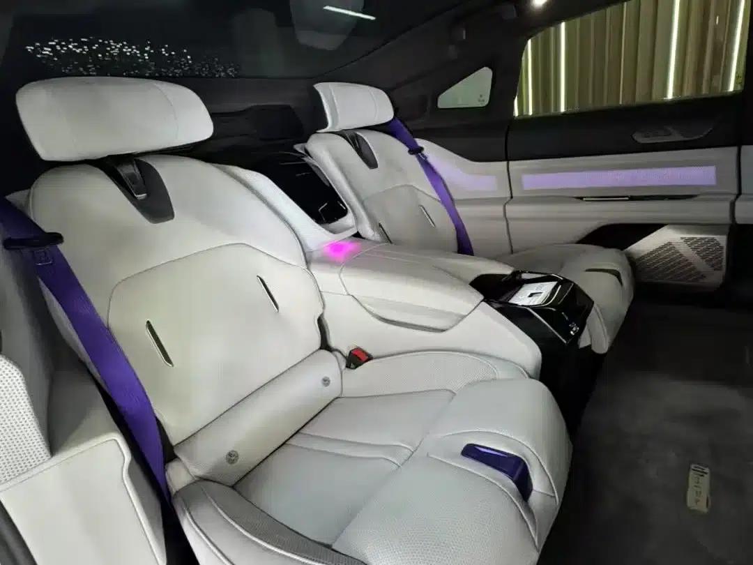 2023 HiPhi Z (Four-seater version) — миниатюра 8
