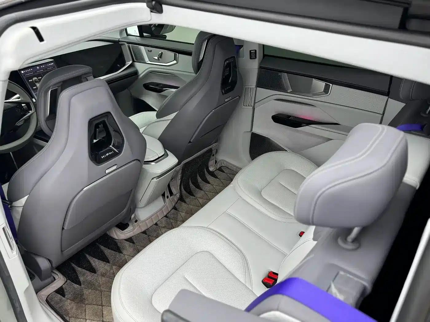 HiPhi Y 2023 560km Elite Edition — миниатюра 17