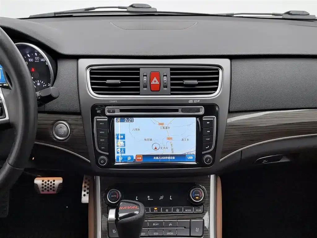 Haval H8 2015 2.0T Two-Wheel Drive Standard Edition — миниатюра 12